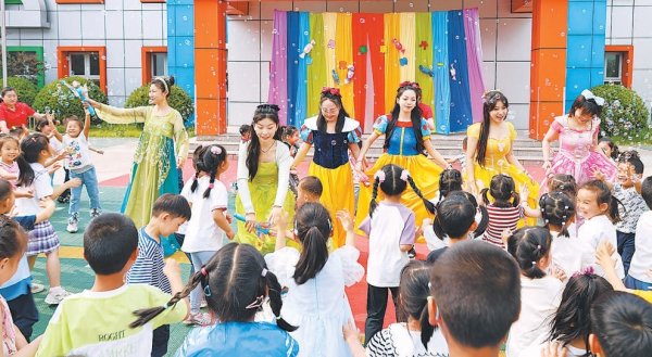 博星优配 王府井书店“童阅学堂”打造亲子共读美好场景