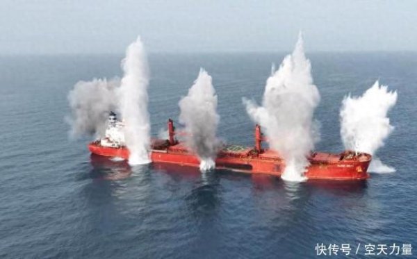 富腾优配 红海炮火连天，火箭弹、自爆艇上阵，出手者没打算给以色列留活路