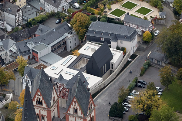 牛鑫所 从释永信到日本“黑金教会”, 止不住的宗教腐败